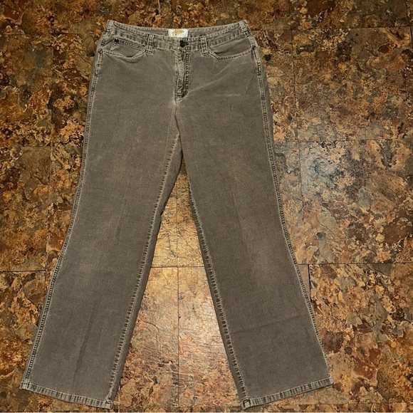 Talbots Women’s Straight Leg Corduroy Stretch Jeans Tan Size 8 Boot Cut Chino - Picture 2 of 9